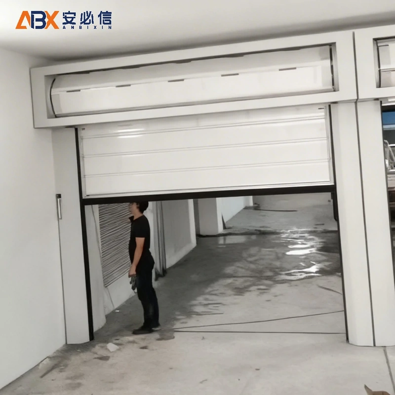 山南铝质快速门